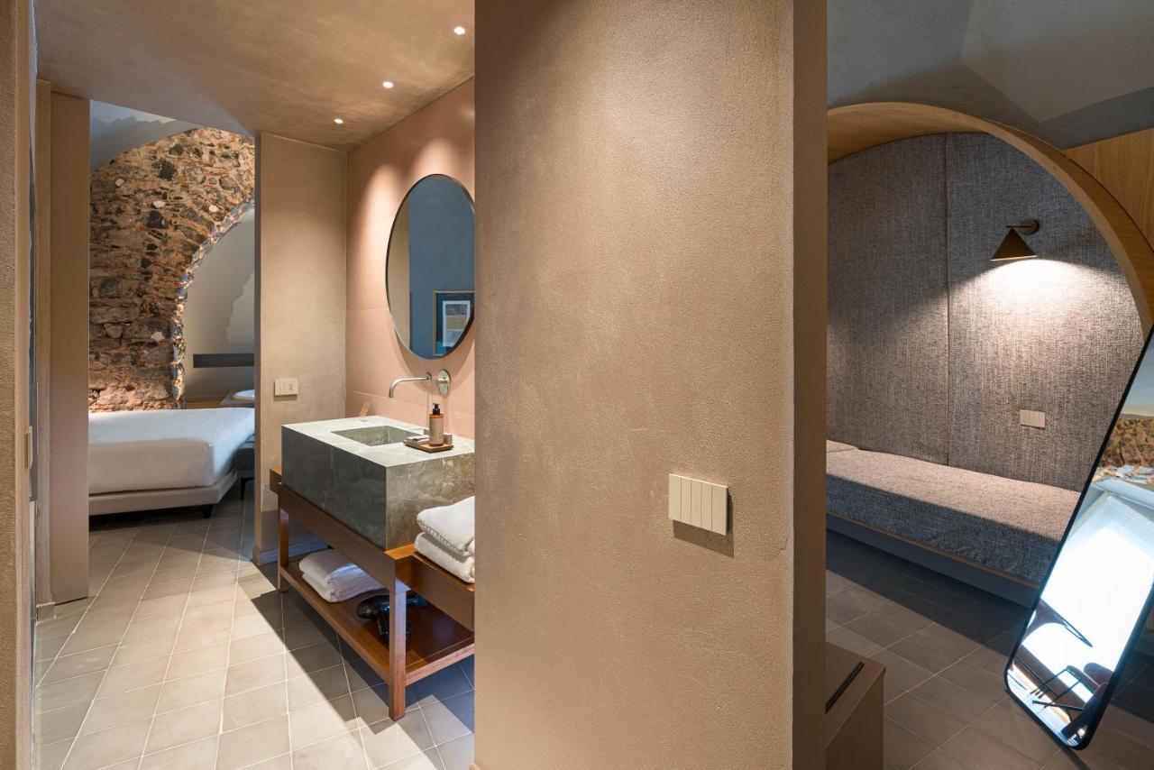 Bastio Private Hotel *