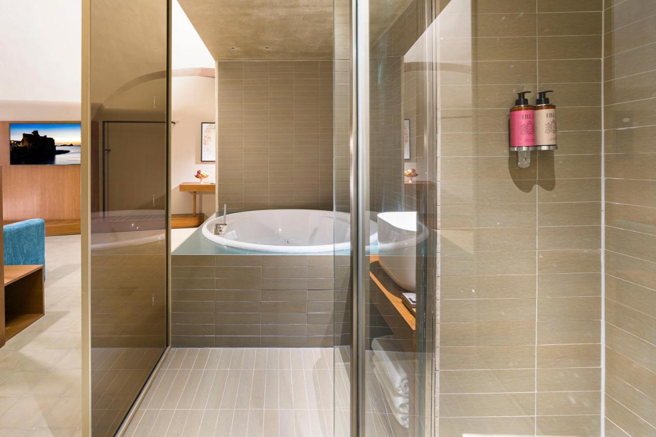 Bastio Private Hotel